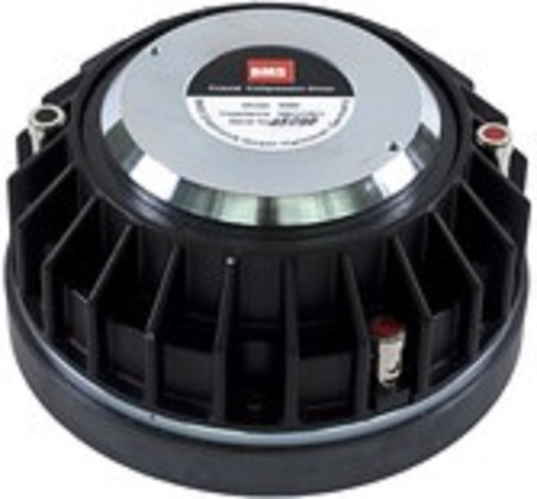 Extended bandwidth (300 - 22000 Hz)Point source sound reproductionExcellent phase coherenceWith two subsystems in one, each driver covers a smaller frequency range for increased power handling, high dynamics and extremely low distortionPerfect time alignment without problems of multi-source interference8 or 16 OhmIn a conventional full range compression driver the phase plug must be located extremely close to the diaphragm, excursion of the diaphragm is limited and middle frequency perfomance is compromised. A typical 2