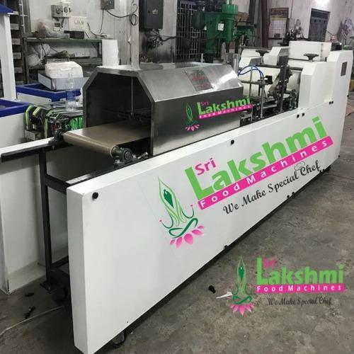 This machine available with user-friendly interface can automatically fold the fed material, crimp it, trim the extra portion and then seals it after giving a perfect shape. Has high demand in the market, offered Automatic Samosa Making Machine can be easily operated by an operator without any hassle