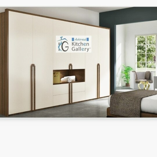 Classy, Sturdy, Adjustable and Space Making Wardrobes. Our easy to install these fuss free wardrobes are available in shades and surfaces that compliment the overall decor of your bedroom.ARANCIA 