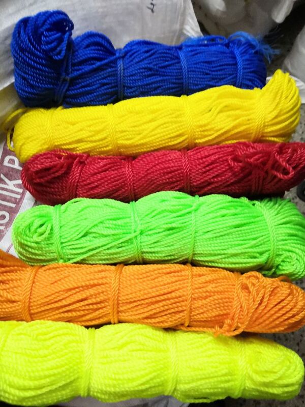 We hold immense specialization in the domain of offering a huge variety of Monofilament Rope. Used for different industrial purpose, these Monofilament Ropes are broadly demanded by the users. Highly durable in nature, the preferred ropes are immensely appreciated for their efficient binding strength. In addition to this, we offer the range of Monofilament Ropes to our valued customers at most competitive prices and within prompt time lines. With marvelous specialization in this domain, we offer a qualitative range of Multicolor Monofilament Rope. This rope is extensively used in various industrial applications, made obtainable in a wide number of lengths and colors. Provided rope can carry heavy load, thus demanded in various industries. This rope is checked against numerous parameters to deliver the flawless array in line with the international quality standards. Features:Can bear heavy loadsSuperb strengthEnhanced durability