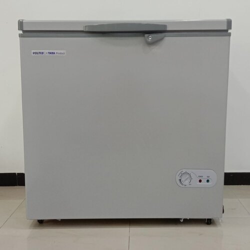 PRODUCT DIEMENSION(WXDXH)IN MM 925X575X826 / 834X665X830GROSS VOLUME (IN LTR) 210/205NO OF DOORS 1REFRIGERANT TYPE R-600a/R-134aBASKET 1TEMPERATURE RANGE ˂-18 ̊ C (FREEZER) , 0 ̊C TO 7 ̊ C (COOLER)PUF THICKNESS 65mm/60mm