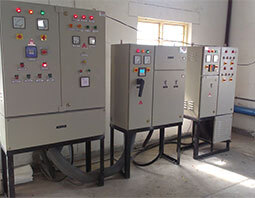 Auto Main Failure (AMF) Panels is connected to the generator set to control the generator set function. AMF Panel monitors the availability of power from electricity board and in case of any failure it automatically send a power failure signal to the generator set. Then the generator set will run and serve the supply to main switch board. We offer AMF Panels for DG sets from 15 to 2000 KVA . Backed with talented team of professionals, we are involved in offering unmatchable quality of AMF Panels. These AMF Panels are available with-load-management system and highly appreciated amongst our customers due to its hassle free performance. One can avail these products for us in bulk.Features :International standardUsed extensivelyEquipped with customer friendly settings