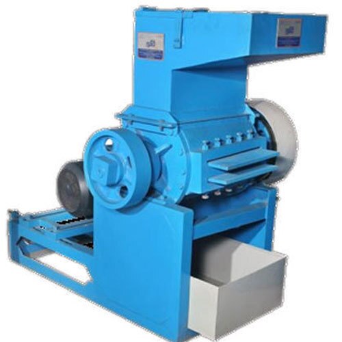 Product DetailsProduct SpecificationVoltage 440Plastic Type HDPE, PVC, PPCapacity 100 - 500 Kg Per HourPower Consumption 15 KWFrequency 50 HzMaterial Stainless SteelMaterial Grade SS 304Product Description