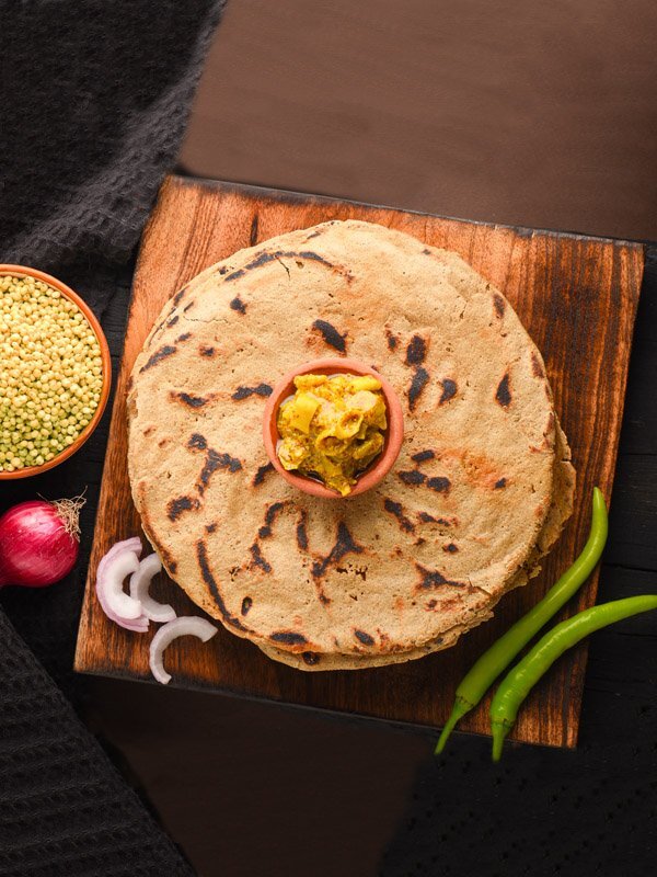 Bajari Khopta is a rare and delicious low calorie snack. Its main ingredient is bajar which is a common staple food item consumed at large across the country. Bajari Khopta is an exotic snack that can be served with pickles according to the taste and preference of people. This snack is also extremely nutritious as it contains proteins and carbohydrates.