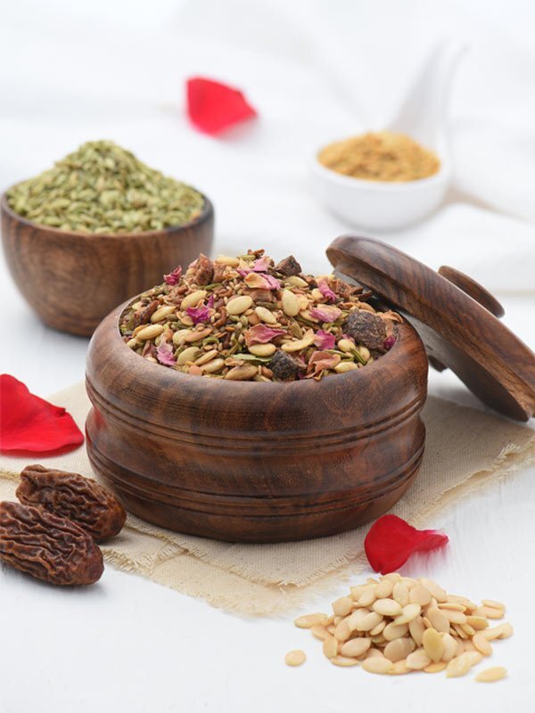 Sadabahar Mukhwas is an amazing snack that help to control the craving for unnecessary snacking. It is a mixture of sugar coated fennel seeds, coconut and sesame seeds.The fennel seeds in it help in decreasing the reabsorption of cholesterol. Along with this it is a great aid for digestion.