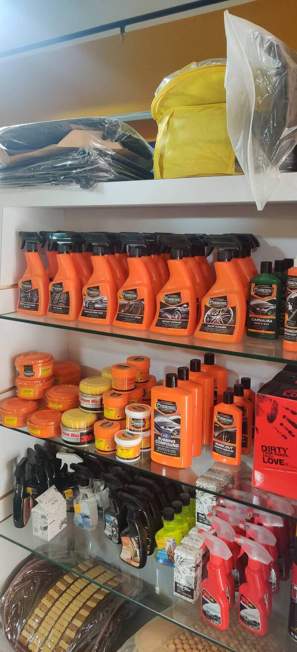 WE HAVE A WIDE RANGE OF CAR ACCESSORIES TO CLEAN, POLISH, WAX AND MAINTAIN YOUR CAR INTERIOR AND EXTERIOR.