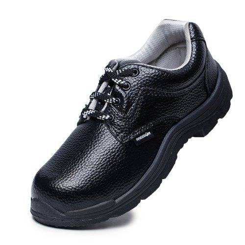 Manufacturers, Exporters and Wholesale Safety Shoes Suppliers, based in Delhi Ncr | Noida | Kanpur | Delhi and Uttar Pradesh (India). Safety Shoes | Safety Helmet | Tiger Safety Shoes | Safari Pro safety Shoes | Safety Net Manufacturer Supplier and Dealer | safety shoes manufacturer |Noida | Delhi | Faridabad | Kanpur | Agra | Lucknow | Jaipur | Ahemdabad | Bangalore/ Liberty safety shoes/ Liberty safety shoes distributors/ Liberty warrior safety shoes/ Allen cooper safety shoes/ Hillson safety shoes/ U4 safety shoes/ Catterpiller safety shoes/JCB safety shoes/ Safety shoes near me/ safety shoes suppliers/ Safety shoes construction/ Safety net 10 *5 mtr/ Fall protection net/ Green net/ Industrial safety items equipments