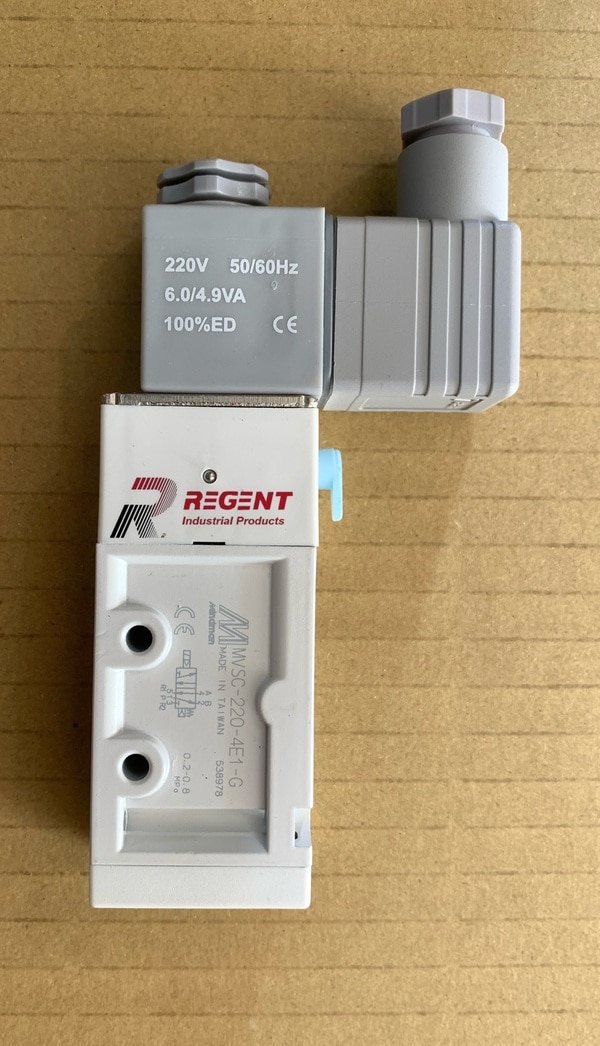 MVSC-220Bore No. 8A, Port size: Rc1/8, Rc1/4, No.of port: 3, 5, No.of position: 2, 3, Operating pressue: 0~0.8 MPa, Proof pressure: 1 MPa.Bore No. 6A, 8APort size Rc1/8, Rc1/4No. of port 3, 5No. of position 2, 3Medium AirOperating pressure range 0.2~0.8 MPa, 0.3~0.8 MPaOperating pressue (LP) 0~0.8 MPaPilot pressure range (LP) (0.34×P*+0.1)~0.5 MPaProof pressure 1 MPaEffective orifice 16mm2, 18 mm2Response time 30 ms, 40 msAmbient temperature -5~+50℃ (No freezing)Voltage AC110V, 220V, 24V (50/60)Hz, DC24V, 12VPower consumption AC=4.8/4.4VA, 6/4.9VA, 6.7/5.4VA, DC=2W, 2.5WAvailable voltage range ±10%Insulation class F classWeight 181g, 294g, 198g, 313g, 352gRemark * P: Operating pressure