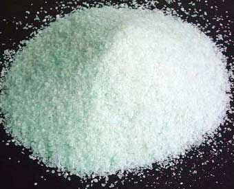 Sulphamic Acid USESSulphamic acid is used as an acidic cleaning agent, typically for metals and ceramics. It is a replacement for hydrochloric acid for the removal of rust. In households, it is often found as a descaling agent in detergents, cleaners and toilet cleaners for the removal of limescale.