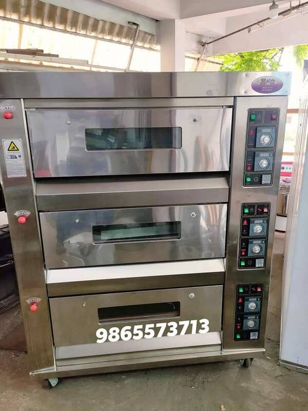 Get PriceProduct Details:Machine Body Material:	Stainless SteelBaking Capacity:	3 traysApplication:	Biscuit, CakesType:	Semi-AutomaticPower Source:	ElectricVoltage (Volt):	220V