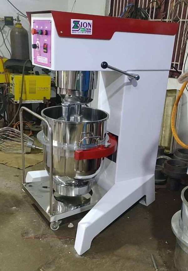 capacity-7,10,20,30,40,60,100,150ltr power-3 phase