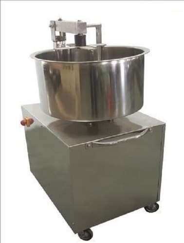 Model Name/Number Besan MixerPower 0.5HP (1440 RPM)Weight 65Warranty YesColor SilverSize 25*40*18