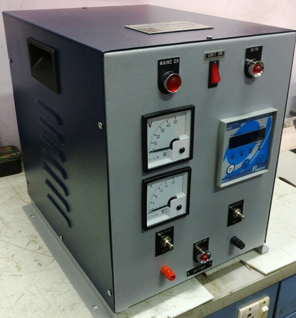 Digital Automatic Float cum Boost Battery chargerInput: 230V 1-Ph AC SupplyOutput: 24V @ 10A DC (Max)Type: Automatic Float & Boost –(By Digital PROLOGIC)Rectifier: SMPS (CC/CV) Control: Mains MCB, DC MCBMeters: 50V DC Voltmeter/20A DC Ammeter (Inbuilt in DIGITAL PROLOGIC)Modes: Auto Float/Boost + Manual Float/Boost Protections: Battery Reverse, Over Load, Short circuit