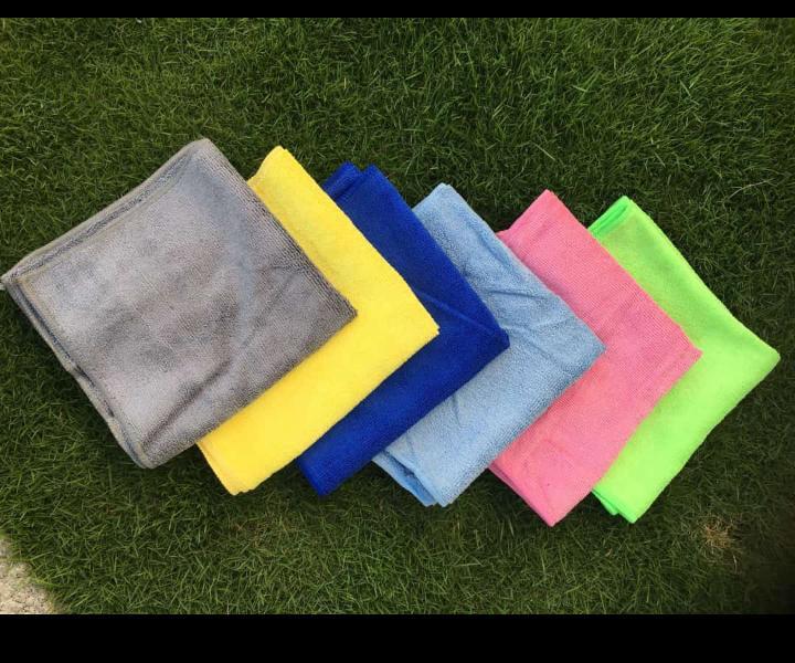 The most versatile microfiber product I have discovered is the waffle weave detailing towel. Originally designed to be a drying towel, the waffle (Piqué) weave has the best characteristics. It's adept for drying, polishing, glass cleaning and quick detailing.