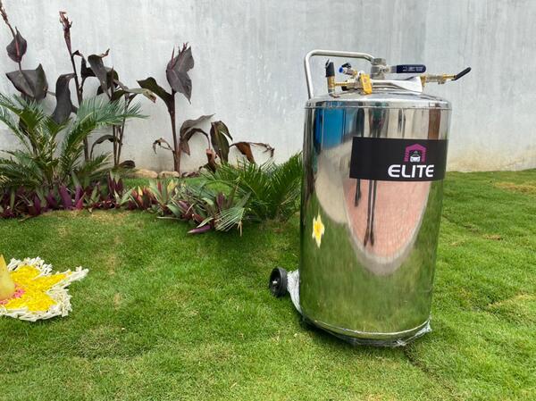 Due to our enormous understanding and massive knowledge of this business, we are involved in offering Foam Car Washing Machine.Product Details:Minimum Order Quantity : 1 UnitWeight : 19 KgType : CompactBrand : EliteBody Material : Stainless SteelWorking Pressure : 6 bar Foam Cylinder is mainly for Washing of cars, bikes and vehicles by foam generated from car shampoo is a new trend in the industry, because it saves shampoo and it gives quality cleaning. We offer high quality Car Wash Foam Cylinder manufactured with latest technology and with best quality raw materials. It makes thick foam from shampoo when connected to air compressor. Our Car Wash Foam Cylinder is available at the most economical prices.Advantages:• Shampoo consumption is reduced drastically giving tremendous saving• Time of cleaning reduced giving saving of manpower• Quality of cleaning improves giving customer satisfactionSpecifications:Tank volume / type : 80 L Stainless SteelWorking pressure : 6 barPressure indicator : pressure gaugeRecharging : air operating