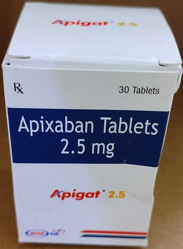 Apigat 2.5 Tablet is a medicine known as an anticoagulant or blood thinner. It helps prevent and treat blood clots. It prevents and treats clot formation in the veins of your legs, lungs, brain, and heart. It is used to reduce the risk of stroke and heart attack.