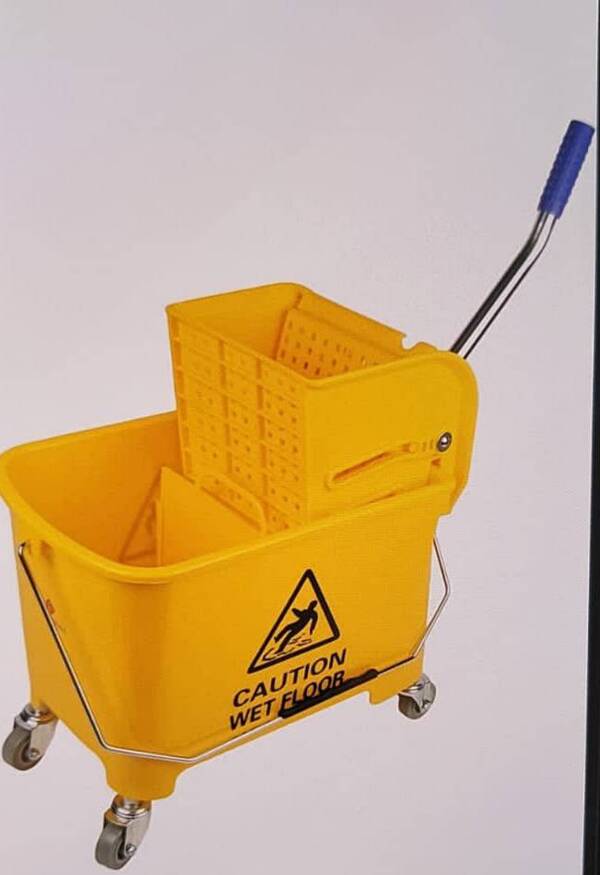 Wringler Trolley Buckets 20 Ltr Yellow