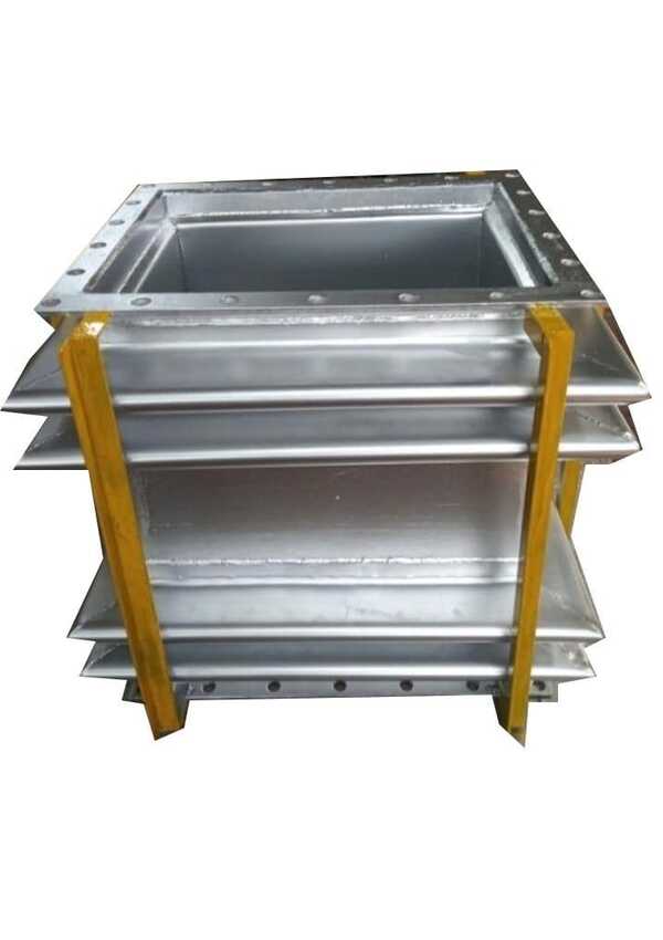 Square Metallic Expansion JointRiding on unfathomable volumes of industrial expertise, we are engaged in manufacturing a broad assortment of Square Metallic Expansion Joint.Product description:The offered range is designed and manufactured under the guidance of skilled professionals using optimum quality basic material as per the set industry norms. This range is available in different sizes and specifications in order to satisfy the demand of the clients across the nation. Our valuable clients can easily avail the entire range at market leading prices.Features:Robustly builtRust proof bodyDurability