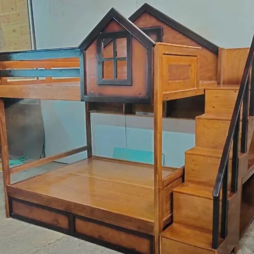 Hut/House Bunk Bed product image