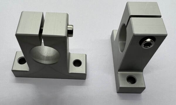  Linear guides support blocks