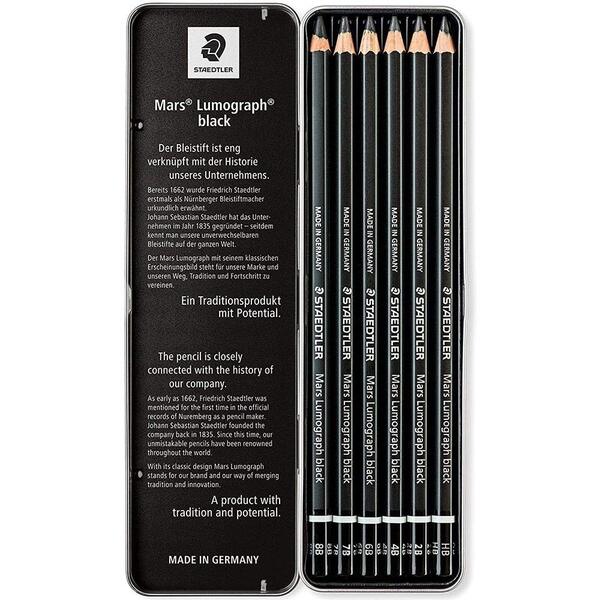 Premium-quality artists pencilSpecial lead formulation containing a high proportion of carbon for matt, jet black resultsParticularly suitable for drawing and hatching as well as for expressive sketches and portraitsUnbelievably break-resistant through special lead formulation and super-bonded leadLines reproduce well;Lead diameter 8B: 4.5mm, 6B/4B/2B: 3.6mm;Wood from PEFC-certified, sustainably managed forests