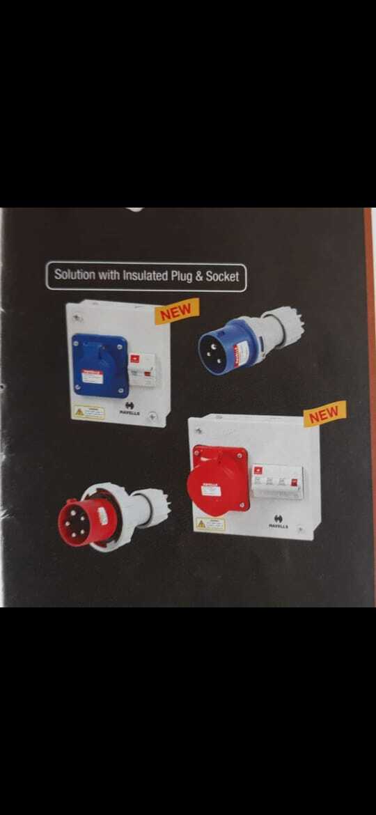 Industrial plug socket