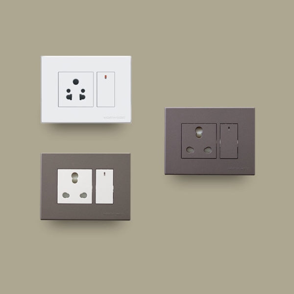 Silver Grey Accessories with Matt Black PlateSilver Grey Accessories with Silver Grey PlateWhite Accessories with Champane Gold PlateSilver Grey Accessories with Champane Gold Plate