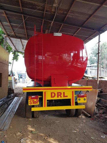 We hold expertise in offering high quality Truck Tankers that are manufactured in compliance with industry standards. Under the strict vigil of our professionals, these Truck Tankers are fabricated using finest quality raw material and advanced machines for excellent strength.
