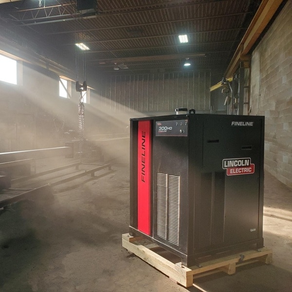 Lincoln Electric Fineline 300HD High Definition Cutting System