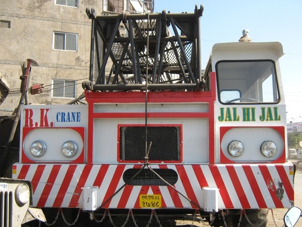 Shifting, Loading, Unloading, Lifting