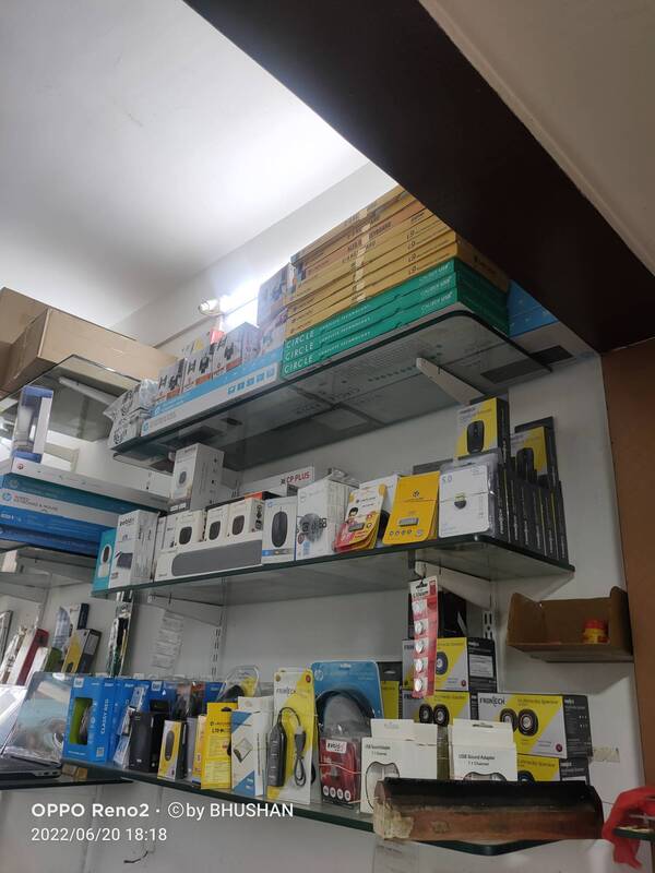 all tipes of Laptop and desktop accessories available in wholesale price