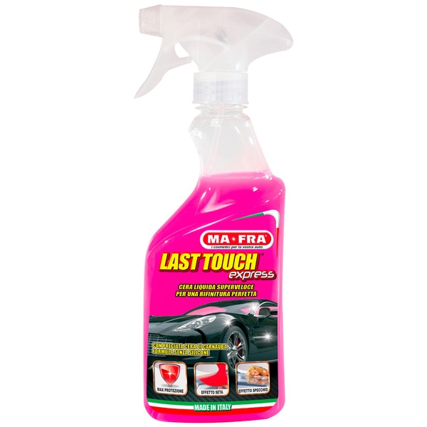 Available in 500ml. Thanks to its winning, silicone-free formula, Fast Cleaner keeps your car dust-free, renews colour and prolongs the wax duration, protecting the car over time. Thanks to its refined “water drop speed” technology, FAST CLEANER also guarantees a long lasting, water repellent effect on the body of the car, offering you a safer drive.