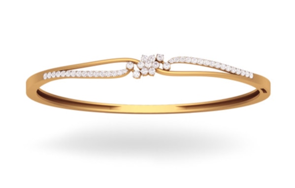 Lilla Sparkle Spot Diamond Bracelet | Timeless Bracelet | CaratLane