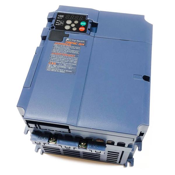 Nominal Motor HP [kW]15 Hp [11 kW] (ND)10 Hp [7.5 kW] (HD & HND)7.5 Hp [5.5 kW] (HHD)Rated Output Capacity kVA16 kVA (ND)13 kVA (HD & HND)9.9 kVA (HHD)Rated Output Voltage3 Phase, 380-480 Volt (with AVR)Rated Output Current21.5 Amps (HD)17.5 Amps (HD & HND)13 Amps (HHD)Rated Overload Capability120 % of nominal current for 1 minute (ND & HND)150 % of nominal current for 1 minute (HD)150 % of nominal current for 1 minute or 200% of nominal current for 0.5 seconds (HHD)Main Power Supply Input3 Phase, 380 to 480 Volt, 50/60 Hz (With AVR)Voltage / Frequency VariationsVoltage: +10 % to -15%Voltage Unbalance: 2% or lessFrequency: +5% to -5%Rated Current Input without DC Reactor[with DC Reactor]33 Amps [21.1 Amps] (ND)23.2 Amps [14.4 Amps] (HD & HND)17.3 Amps [10.6 Amps] (HHD)Required Power Supply Capacity15 kVA (ND)10 kVA (HD & HND)7.3 kVA(HHD)Braking Torque12 % (ND)15 % (HD & HND)20 % (HHD)DC BrakingStarting frequency: 0.0 to 60.0 HzBraking Time: 0.0 to 30.0 SecondsBraking Level: 0 to 60 % (ND),0 to 80 % (HD & HND), 0-100 % (HHD) of nominal currentBraking ChopperBuilt-InBraking ResisterOptionalMinimum Connectable Resistance80 ?DC ReactorOptional, DCR4-11 (ND)Optional, DCR4-7.5 (HD & HND)Optional, DCR4-5.5 (HHD)CoolingFan CoolingOptional External Cooling Adapter PB-E1-7.5