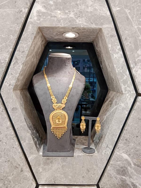 light wt necklace with culcutta work with earring 57gms 916 bis hallmark