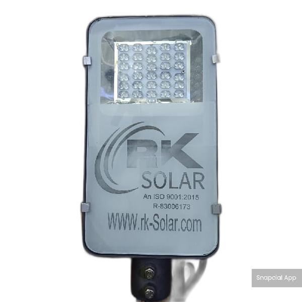 Solar street Light with 5 years warranty an ISO certified company We can provide u the best quality product in lower price (12voltage) led street light