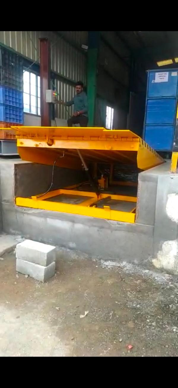 Dock Leveler are available in recent model in shree handling equipment Dock leveler manufacture, Dock leveler manufacturer,