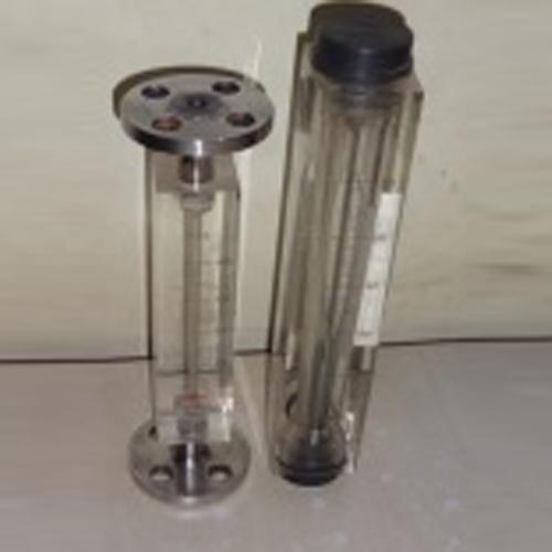 Suitable for measurement of low flow rate of liquid ogases.Fittings Top / Bottom / Rea/as per requirement in S.S screwed nozzle or hosepipe connection are offered on request.Material of Const. Borosilicate glass tube fitted in S.S.304/ wetted parts S.S.316Fabricated with clear & unbreakable perspex plastic body, scales are directly engraved on tapered positionRange Between 0.5 to 150 LPH of water of ambient temp 15 to 4000 LPH of air at NTPAccuracy ±2 % full scale readingaccessories Built in Needle valveD.P. RegulatorHigh & Low Flow Alarms