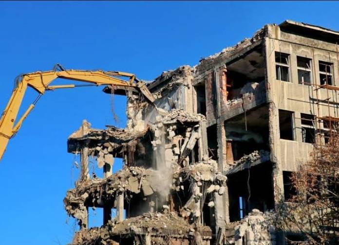 Sushmaa is a well reputed computed company with established and experienced machine operators, spanning over 18 years in Building Demolition.As the core of our business, we pride ourselves on providing tailored services and options to our clients pacific wide. No matter the complexity, size, height or construction of a structure, we have the necessary resources and expertise to provide customized site solutions within our Client’s scope.In house expertise utilizing a huge pool of experience and knowledge is crucial when developing work methods requiring minimal disruption to the immediate area, particularly when projects are located in residential, commercial, light industrial or live environments.Heritage structures including facade retention pose unique challenges in their own right, and the ability to salvage and retrieve items of a historical or cultural value for our clients and the community is considered a corporate social responsibility.All projects are carried out under full insurance cover and are fully compliant to the highest health, safety and environmental standards recognized within Trichy. We have the secure position into List of Demolition Contractors in Trichy.