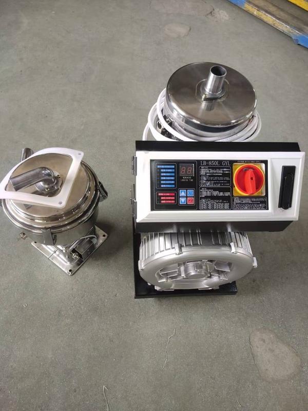 Model 800G and 850G with 3 phase supply used to load plastic material automatically.