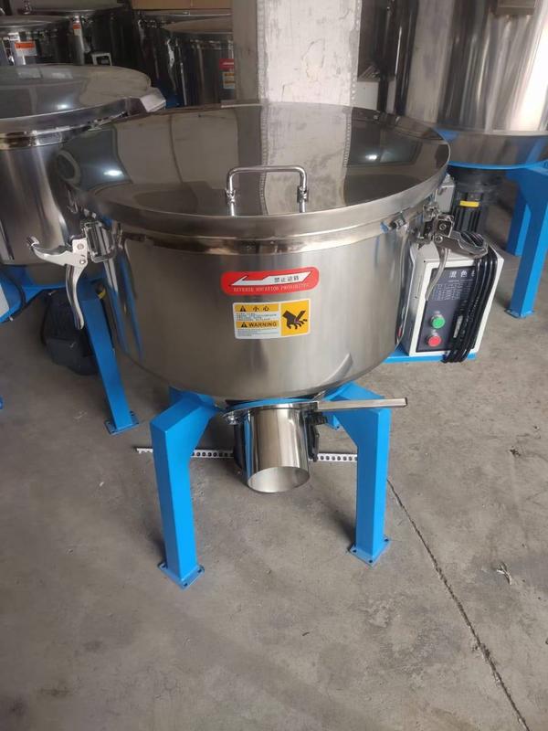 Used to mix Master batch and colour into Plastic granules. Available in 50 kg to 200 kg capacity.
