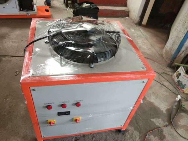 We feel proud to introduce ourselves as the leading manufacturer and supplier of a superior quality Packaged Water Chillers. The offered water chillers are installed on a heavy duty frame for use on connecting power and water supply. These water chillers are developed by using top notch material & contemporary technology at our advanced manufacturing unit. We offer these water chillers in various specifications for meeting the needs of patrons.

Features:

    Compact size
    Corrosion resistance
    Longer service life

 

Specifications:

    Voltage: 3N-380/415V-50/60HZ
    Water tank: 120L
    Cooling tower: 6T
    Cooling Capability(kw): 8.4 kw