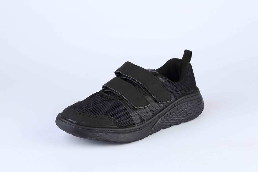 shoes with forefoot cushioning