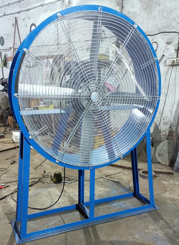 Mancooler has longer life and durability to work in extreme Industrial Conditions.
In this type of Mancoolers, the impeller and Motor Assembly is mounted in the circular casing with suitable stand arrangement. This can be moved from place to place easily even in rough floor areas.
Products are combined with Quality & Performance to give trouble free operations for years to come.
Vayuvents Industrial Movable Drum Fans are packed with features to assist and help you get the job done comfortably.
Features such as an energy efficient induction motor, 2 speed switch, high velocity air flow, heavy duty constructed frames, drum & safety grills, 6 wide aluminium blades, tiltable drum & wheels to make it easy to manocuvre around the workplace.
With a good air velocity this unit is perfectly suited for ventilating small to medium areas indoors or outdoors. The tiltable drum body enables you to position the fan where needed and tilt the fan body allowing you to ventilate almost any area you need.
The heavy duty wheels mean you can roll or manoeuvre the fan from the workshop, shed, garage or work vehicle straight to where you need to ventilate, avoiding the need to carry a heavy fan leading to potential injury.
The fan comes fully assembled and ready to go straight from the box which means no down time having to assemble it once you get home or onto the job site. POWERVENT Industrial Movable Drum Fans fans are built tough and will last the distance when using them out in the field.
