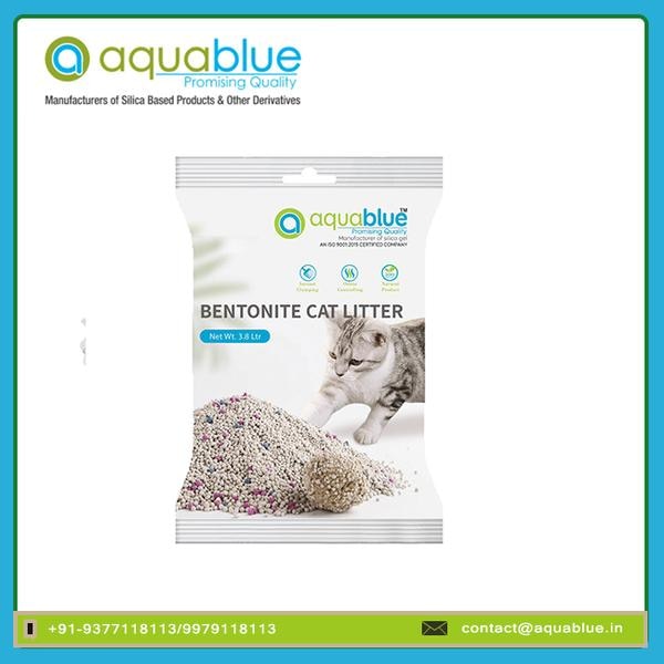 Bentonite Cat Litter1.S-grade place of origin, rare raw materialsWell-chosen sodium bentonite, no odor, super deodorant2. Strong AdsorptionAbsorbs water like a sponge, absorbs liquids by 400%.3. DUST FREEBentonite adopts five dust removal technology, effectively reducing the dust content in cat litter4.Fast ClumpingFIRM & FAST CLUMPING, easy to scoop out without breaking5.Cat Like ItTraditional bentonite cat litter better for cat's living habits6.Superior Odor ControlIt has a porous honeycomb structure and is rich in sodium that makes sodium bentonite have exceptional odor-fighting properties.