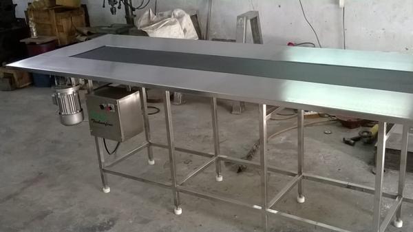 Anton Packing Belt ConveyorRs 20,000 / pieceGet Latest PricePacking Belt Conveyor System offered is available in width of 300mm, height of 900mm and length of 4 meters. With variable operational speeds of 0 to 8 meters per minute, these belt conveyors come with different roller profiles as per the specific requirements of the process. Further, these rollers also allow for easy mounting of different components to the frame area. Some of its features include availability in different width choices, solutions available in tailor-made as well as standard components, suitable for safeguarding products while turning, choice of 90 Degree and 180 Degree curves and others.