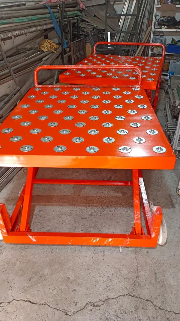 Anton Ball Transfer TablesRs 12,000 / UnitGet Latest PriceBall Transfer Tables consist of ball transfers that are attached to rigid frames or plates. They allow flat-bottomed loads to roll along a path from one place to another, reducing the effort it takes to move the loads in warehousing, package handling, manufacturing, and distribution applications. Ball transfers allow loads to move in all directions, so these ball tables are typically installed at the start and end of conveyor systems, at points along a conveyor system where loads need to change direction or move to an adjacent conveyor line, and at packing tables or workstations where loads need to be rotated or positioned. The length and width of the smallest conveyed item should be at least three times the table's ball spacing dimension, and the heaviest conveyed item must weigh less than the combined capacity of the ball transfers supporting it.