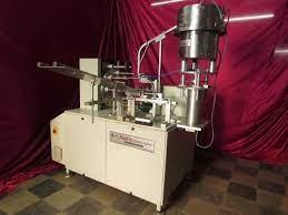 Aluminum Tube Capping Machine to fit cap On screw cap on the neck of tube.