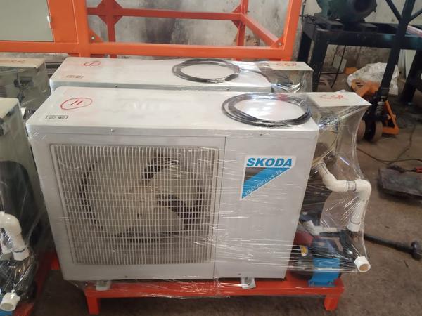 Owing to our rich industry experience and knowledge, we manufacture and supply a qualitative array of Cold Storage Plant. These storage plants are provided in several specifications as per the variegated needs of customers. Offered storage plants are manufactured by utilizing optimum quality material and sophisticated technology keeping in pace with standards of market. Also, we offer these storage plants after checking properly on numerous parameters in a committed time frame.Features:    Intricately manufactured    Long lasting nature    Resistant against rust Specifications:    Power(W): 2100W    Voltage: 380V/50hz/3p, 220v/50hz/3phas...    Temperature: -35℃--10℃    Pannel thickness: 100 mm-200 mm