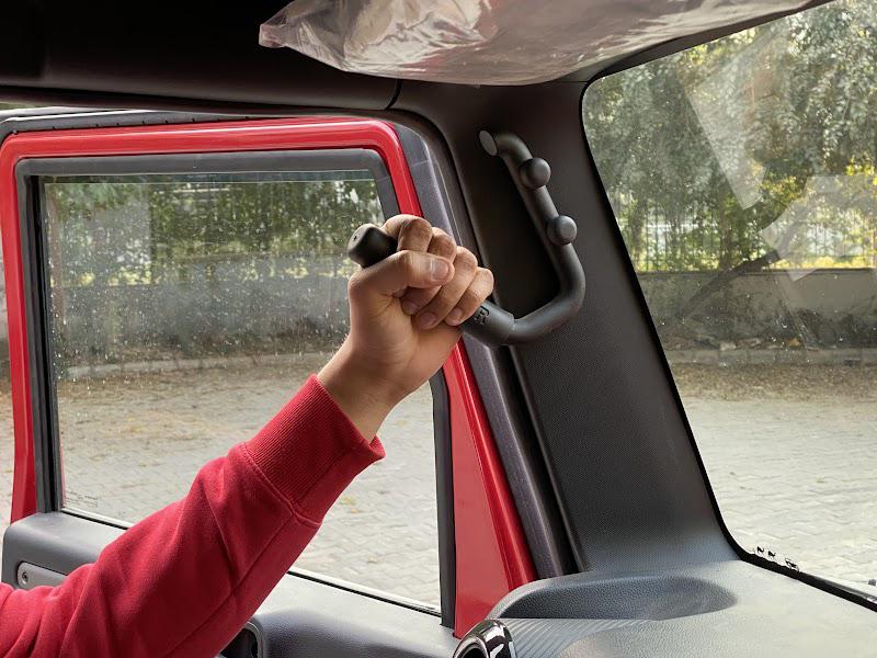 Grab Handles :Made with Solid Steel with Black Color Coat , Non Slip rubberhandles gives grip for getting in & Out